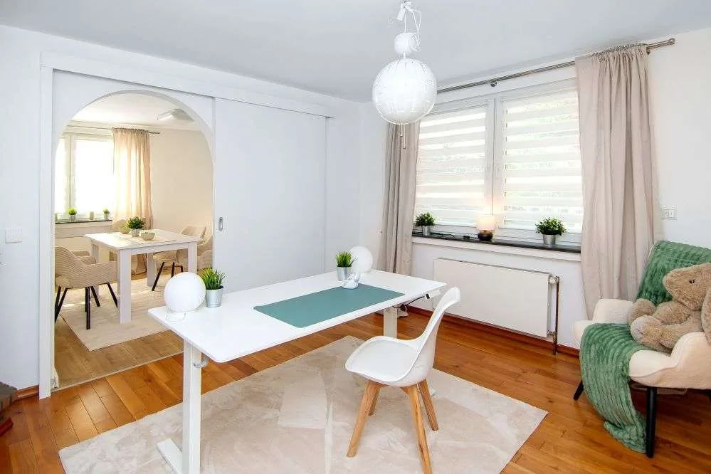 Arbeitszimmer