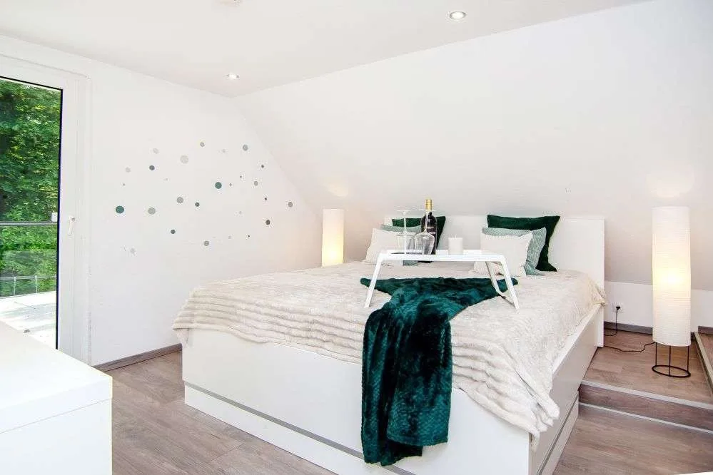 Schlafzimmer DG 1