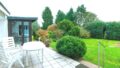 großzügige Terrasse im EG