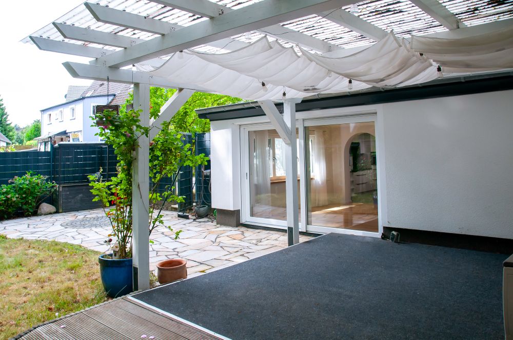 Terrasse und Garten